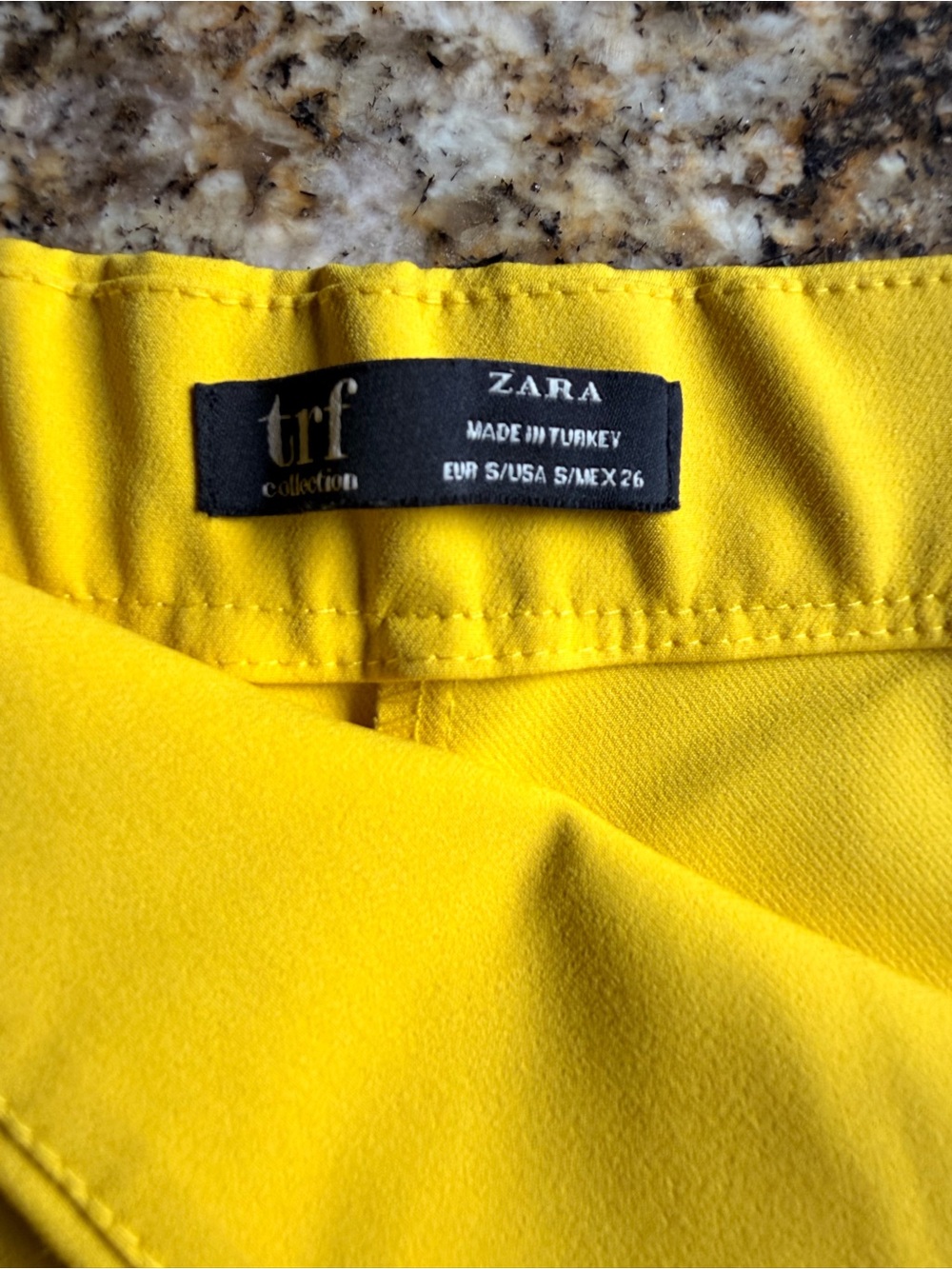 Zara Yellow Ruffle Skort, high waist, side zip, elastic back waist, CUTE! Size S - Picture 5 of 13